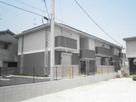 泉大津市東助松町2丁目のアパート