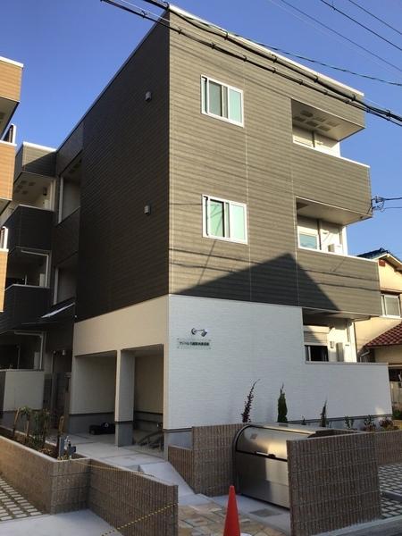 堺市西区鳳中町５丁のアパート