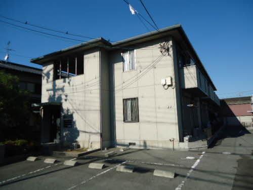 泉大津市我孫子のアパート