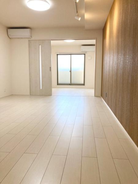 高石市千代田１丁目のアパート