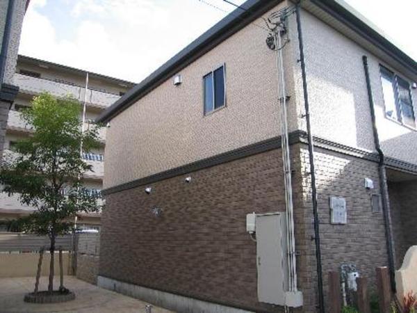 泉大津市豊中町２丁目のタウンハウス