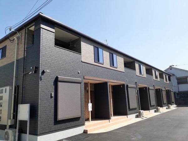 和泉市伯太町2丁目のアパート