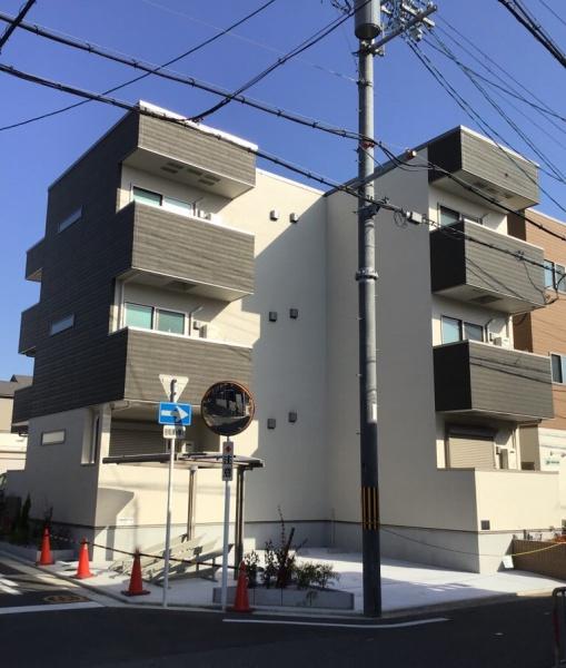堺市西区鳳中町５丁のアパート