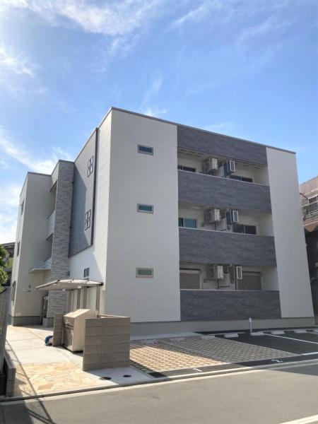 堺市西区鳳西町３丁のアパート