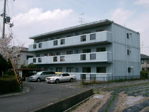 高石市西取石７丁目のマンション