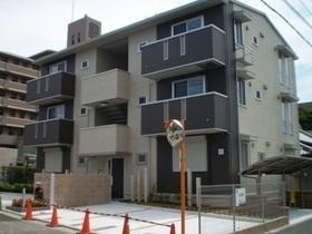 泉大津市助松町３丁目のアパート
