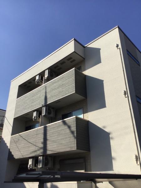 堺市西区鳳東町５丁のアパート