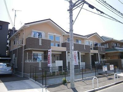 和泉市伯太町２丁目のアパート