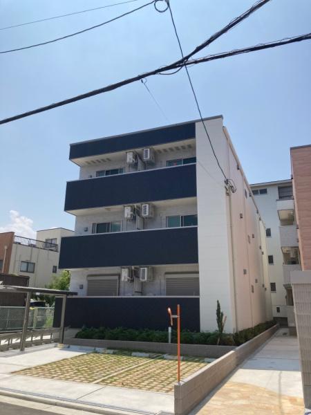 高石市西取石３丁目のアパート