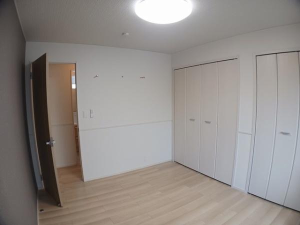 泉大津市下条町のアパート
