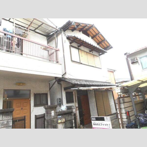 高石市綾園６丁目の貸家