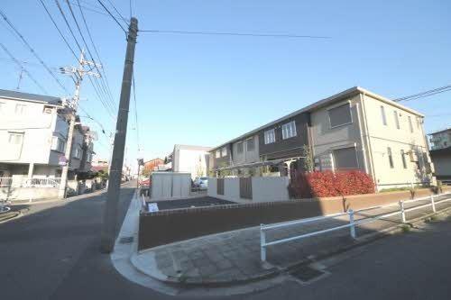 高石市西取石１丁目のアパート
