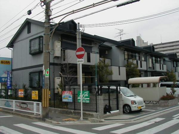 高石市綾園３丁目のハイツ