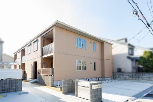 堺市西区浜寺元町５丁のアパート