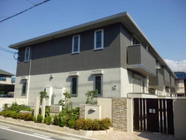 堺市西区鳳中町４丁のアパート