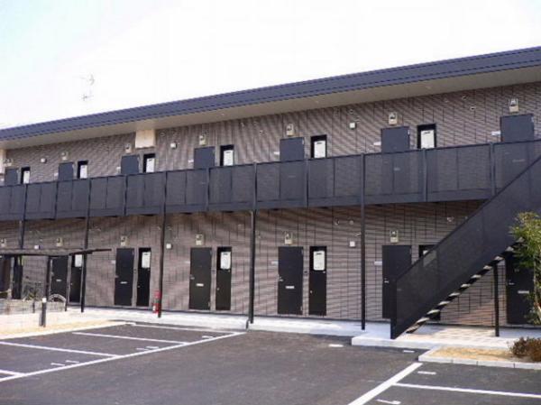泉大津市東助松町４丁目のハイツ