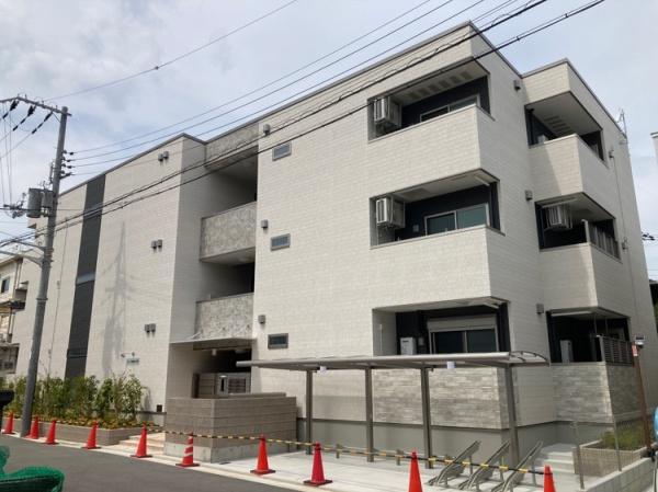堺市西区鳳中町１丁のアパート