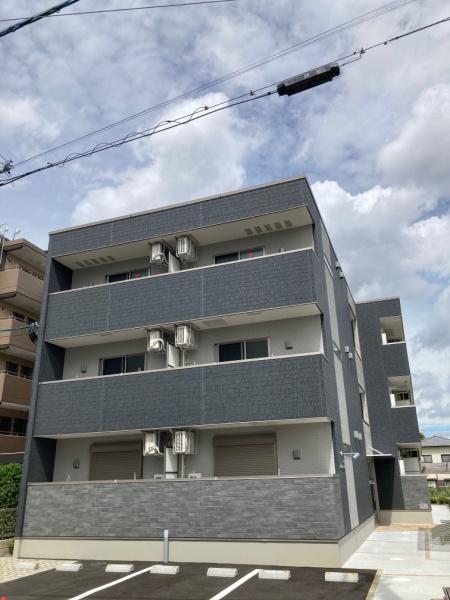 堺市西区鳳中町１丁のアパート