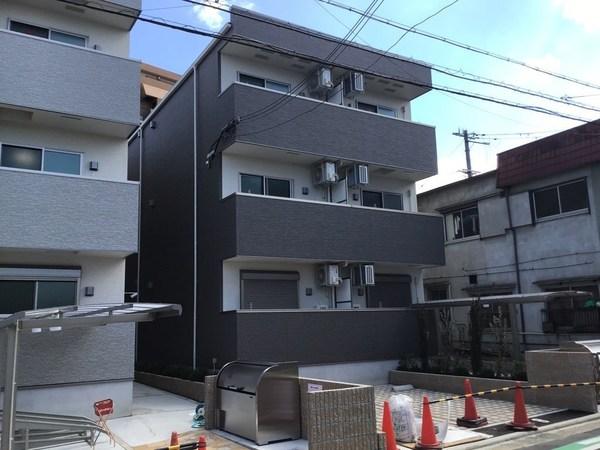 堺市西区鳳中町２丁のアパート