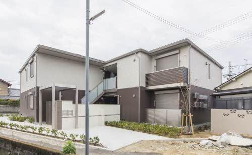 和泉市太町のアパート