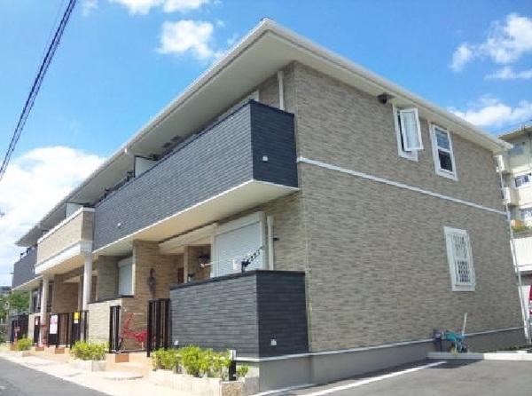 泉大津市千原町2丁目のアパート