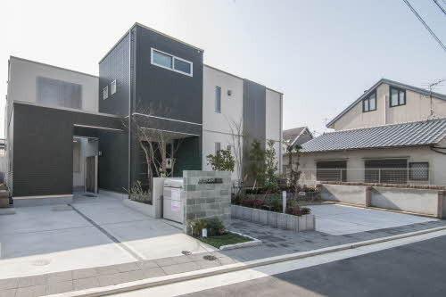 堺市西区鳳中町５丁のアパート