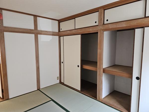 高石市綾園３丁目の貸家
