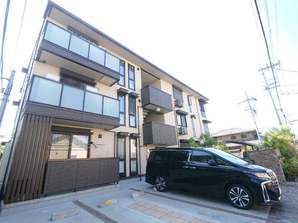 堺市西区鳳北町６丁のアパート