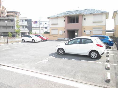 堺市西区鳳北町１０丁のアパート
