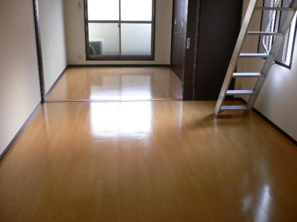 和泉市葛の葉町２丁目のハイツ