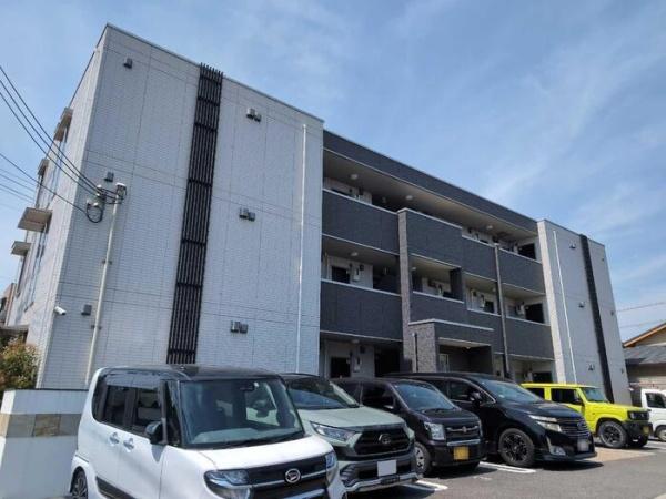 泉大津市助松町2丁目のアパート