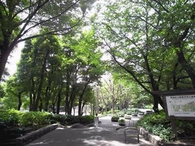西新宿フォレストアネックス(新宿中央公園)