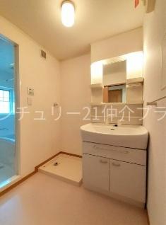 ヒルズ長坂上１