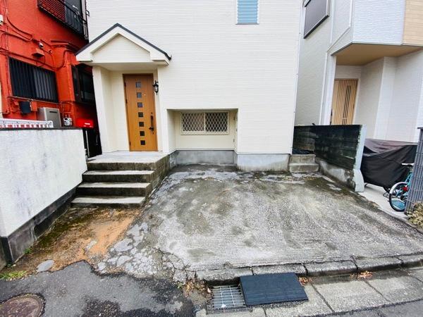 亀井野貸家