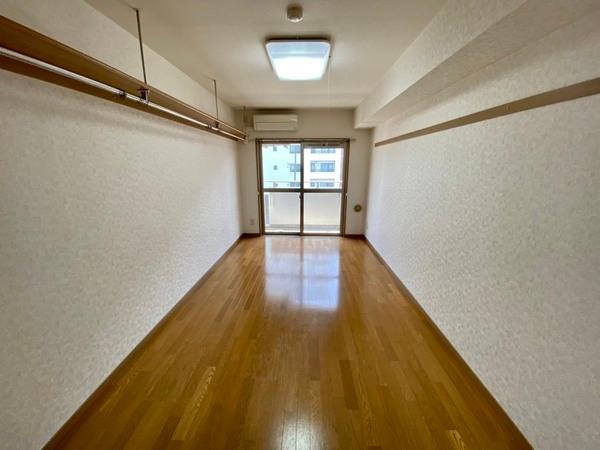 アジュール