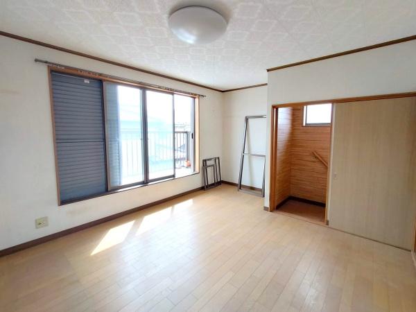 幸手市東５丁目貸家（メゾネット）