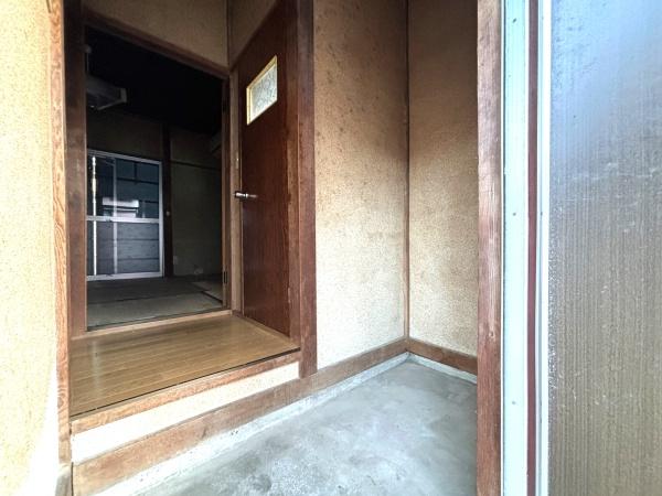 長谷川貸家