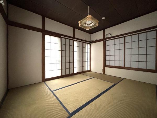 内田１丁目貸家