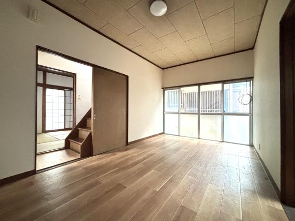 内田１丁目貸家