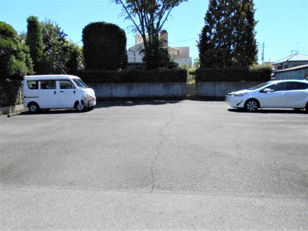 ファミーユ本町