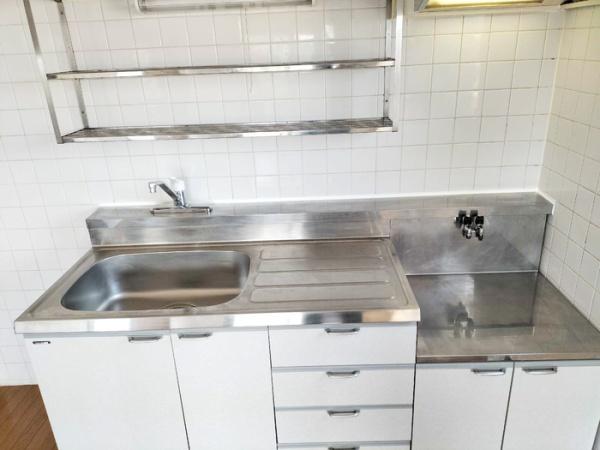 ファミーユ本町