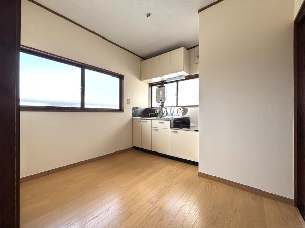 白岡市西３丁目の貸家