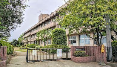 ラヴィアンローゼ(加須市立高柳小学校)