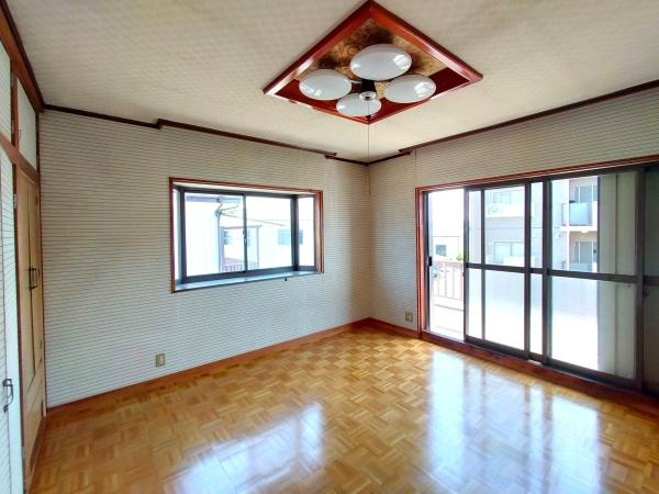 久喜市本町貸家