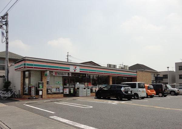ハイツ・ストーリア(セブンイレブン久喜東2丁目店)