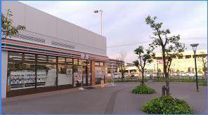 サンライズマンションA棟(セブンイレブン久喜東鷲宮駅前店)