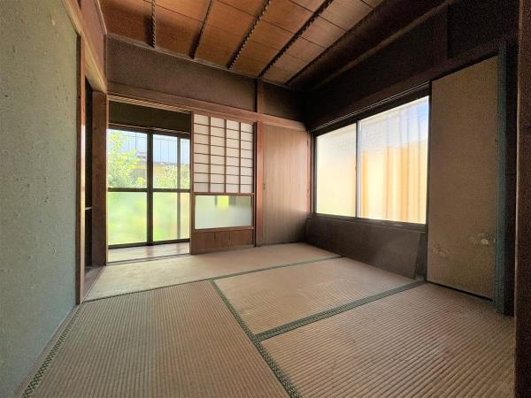 幸手市中２丁目貸家