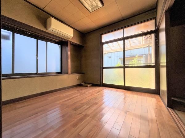 幸手市中２丁目貸家