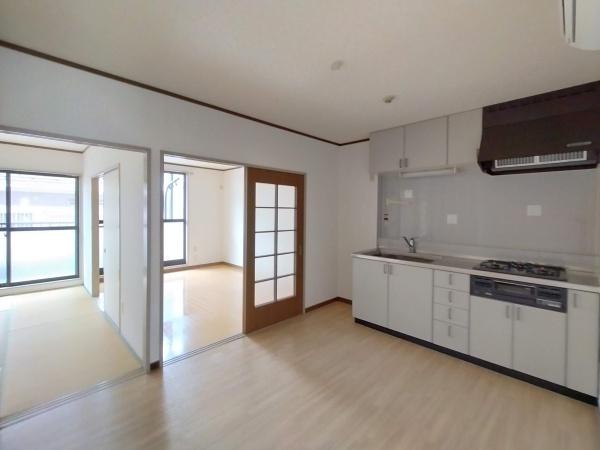 久喜市南４丁目のマンション