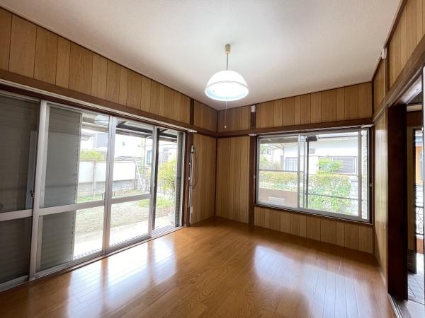 幸手市東5丁目貸家